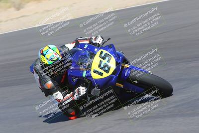 media/Oct-30-2022-CVMA (Sun) [[fb421c3cec]]/Race 11 Amateur Supersport Open/